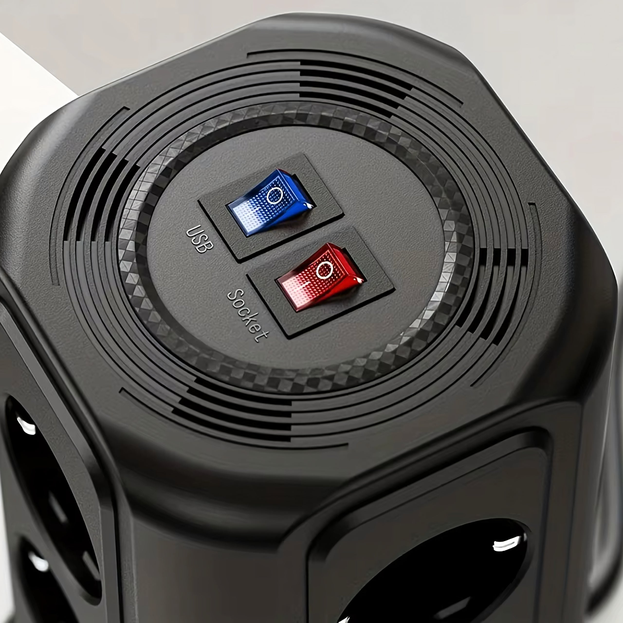 Multiprise sur pied avec protection foudre 12 prises + 5 ports USB